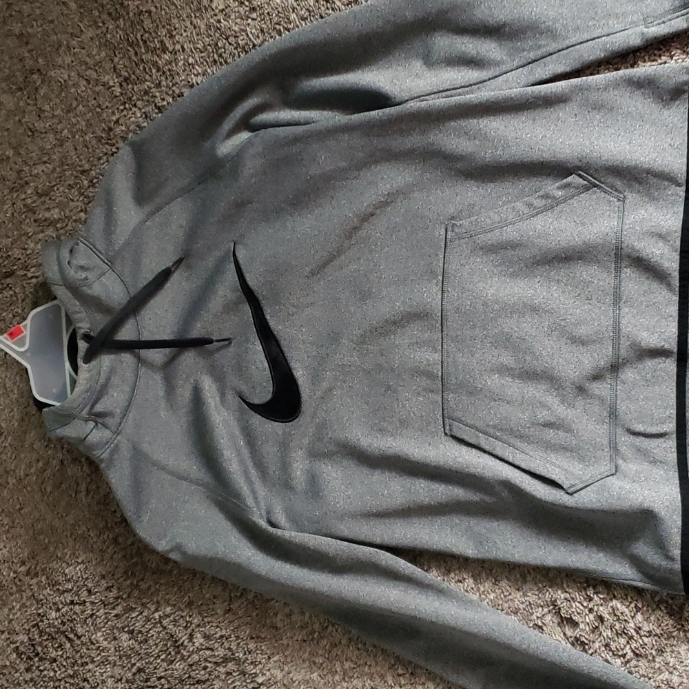 Nike sweatshirt